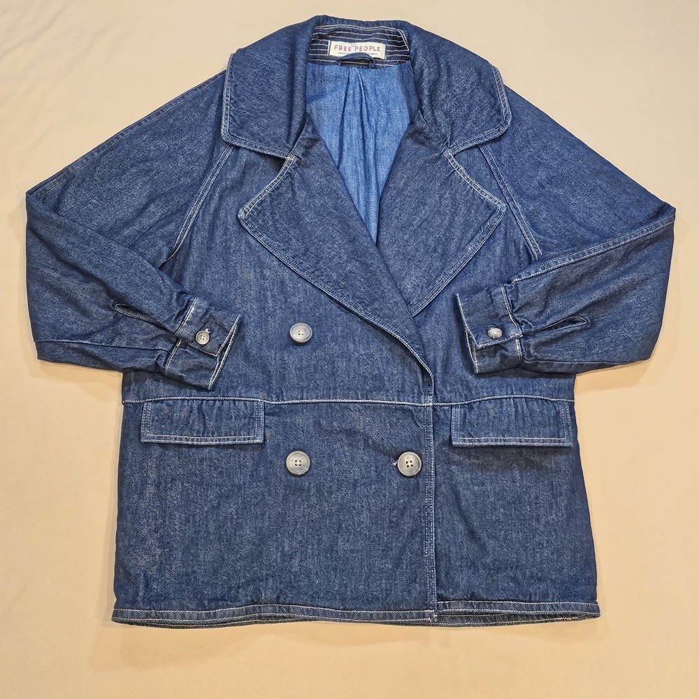 Free People Ladies Denim Car Coat Flap Pockets Button Closure See‎ Measurements